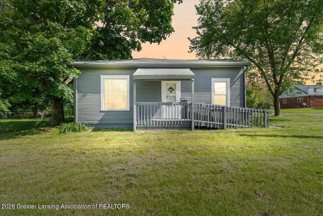 2000 W  Jolly Rd, Lansing, MI 48910