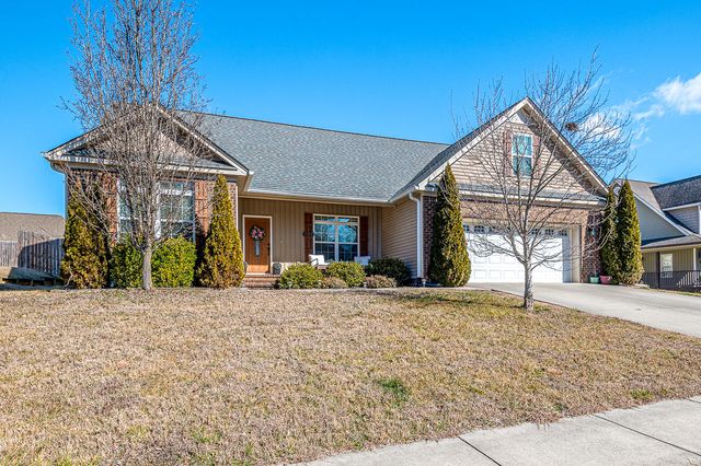 588 Thoroughbred Dr NW, Cleveland, TN 37312