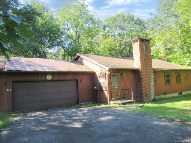 7 Mullock Road, Middletown, NY 10940