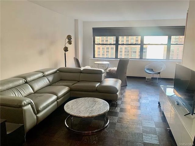 165 W  End Ave #16C, New York, NY 10023