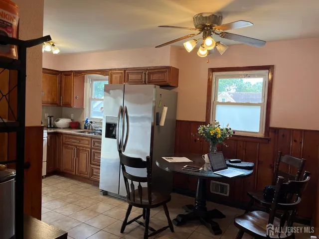 10 Travers Ave, Edison, NJ 08817