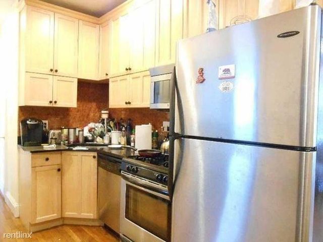 73 Thatcher St #201, Brookline, MA 02446
