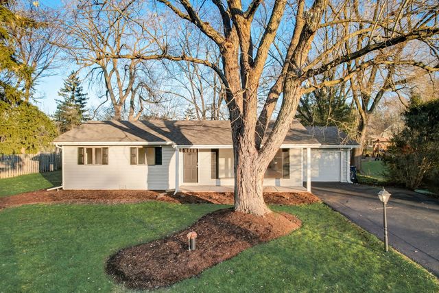Barrington, IL Homes For Sale & Barrington, IL Real Estate | Trulia