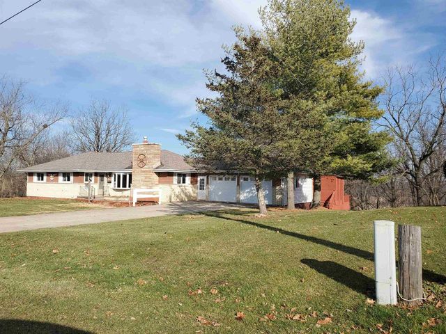 488 East Dale Street, Browntown, WI 53522