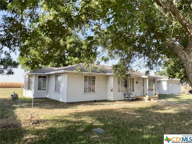649 Private Rd   #4866, Thorndale, TX 76577