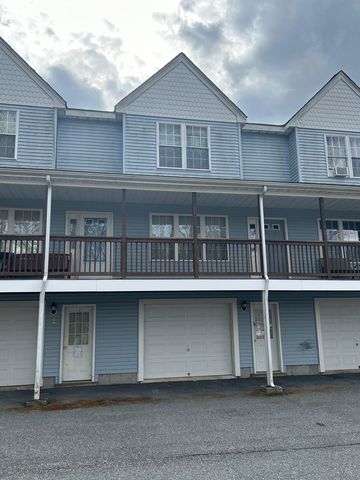 31-33 5th Ave #3, Webster, MA 01570