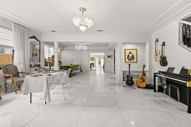 3420 Sheridan Ave, Miami Beach, FL 33140
