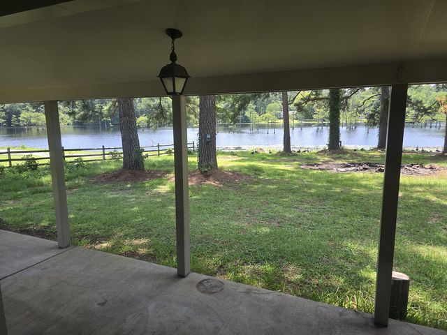 3340 Davidson Dr, Fayetteville, NC 28306