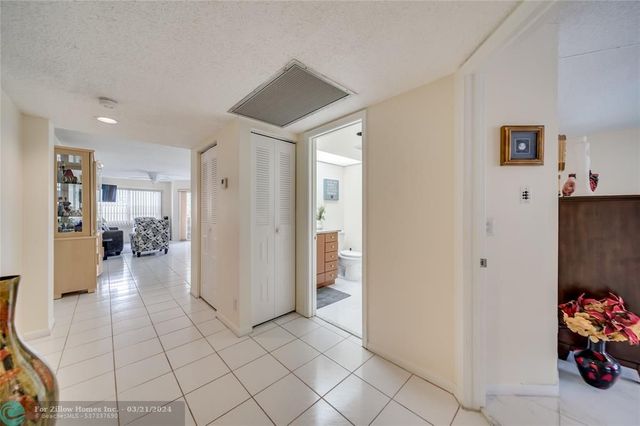 12500 SW 5th Ct #304M, Pembroke Pines, FL 33027