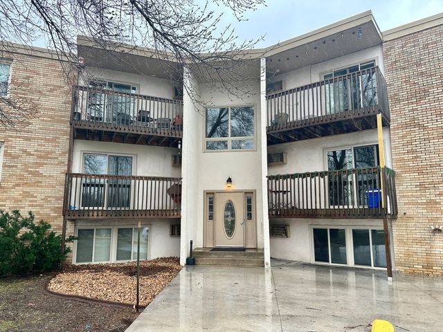 438 Independence Ave N  #11, Champlin, MN 55316