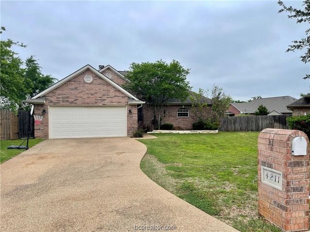 4211 Colchester Ct, College Station, TX 77845