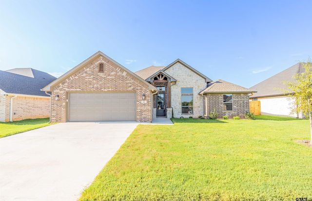 403 Meadow Ct, Chandler, TX 75758