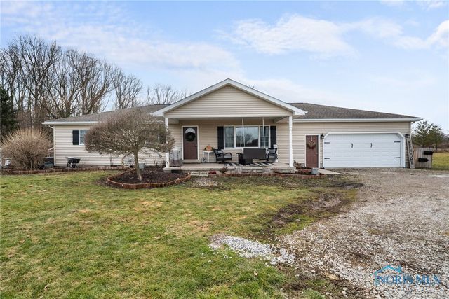 1676 Christy Rd, Defiance, OH 43512