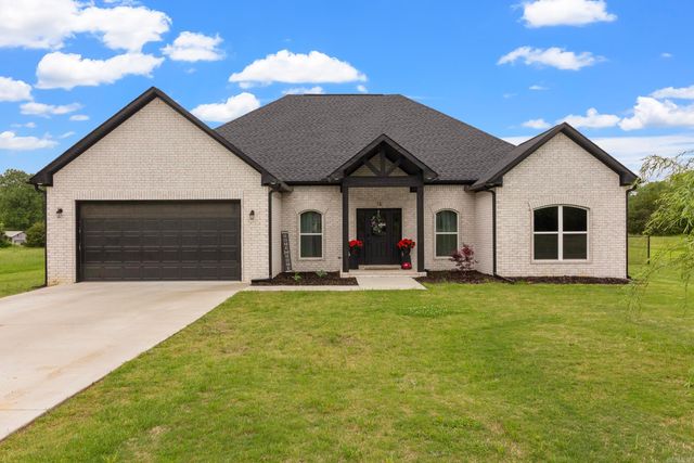 16 Taylor Place Ln, Conway, AR 72032