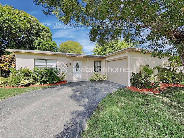 319 SW 76th Ter, Pompano Beach, FL 33068