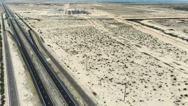 W  Interstate Highway 20, Pecos, TX 79772