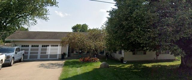 703 E  Washington St, Tolono, IL 61880