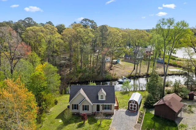 187 Dogwood Dr, Heathsville, VA 22473