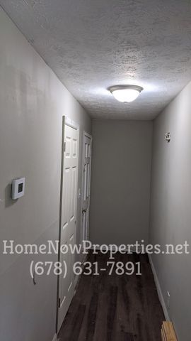 417 Barton Dr #B3, Forest Park, GA 30297