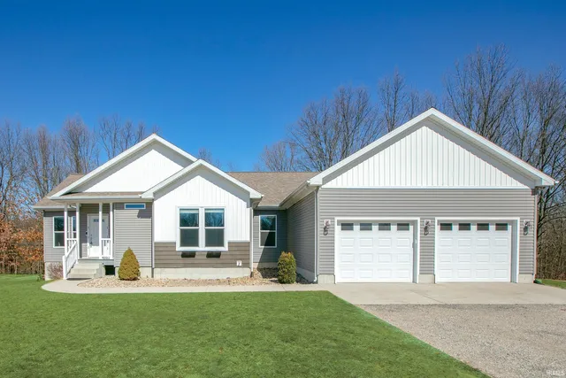 6978 E  Fox Xing, Knox, IN 46534