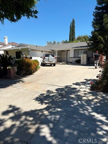 16841 Lahey St, Granada Hills, CA 91344