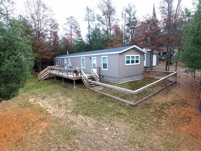 N12024 Blueberry Ave, Athelstane, WI 54104