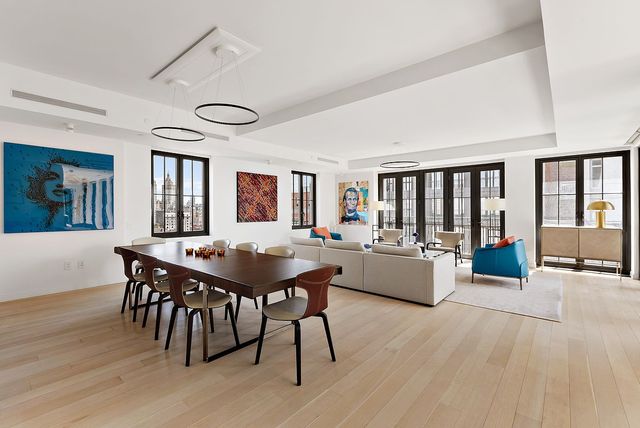 221 W  77th St #16, New York, NY 10024