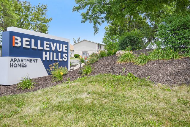 11829 Amerado Blvd #1015, Bellevue, NE 68123