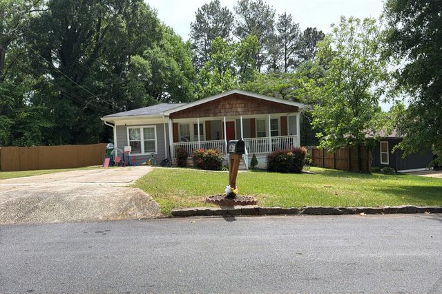 3673 Aldea Dr, Decatur, GA 30032