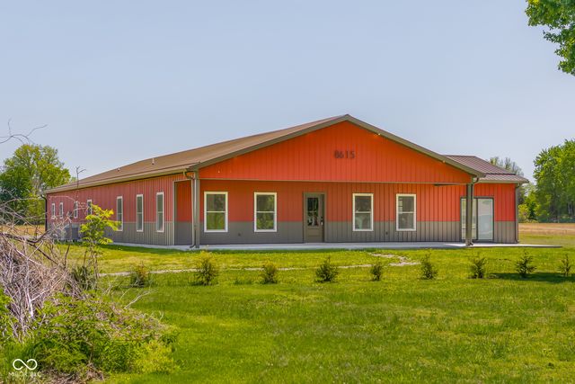 8615 S  150 W, Columbus, IN 47201