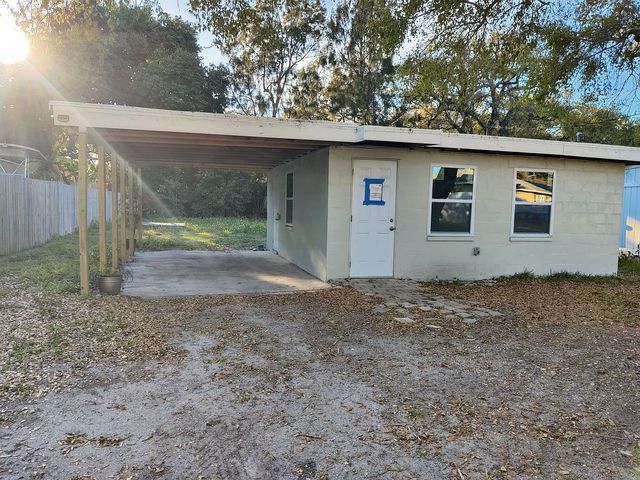 1844 Pineland Dr, Clearwater, FL 33755