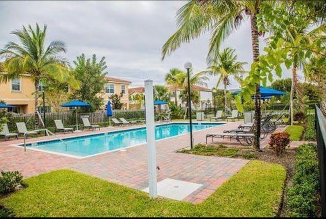 5147 Ellery Ter, West Palm Beach, FL 33417