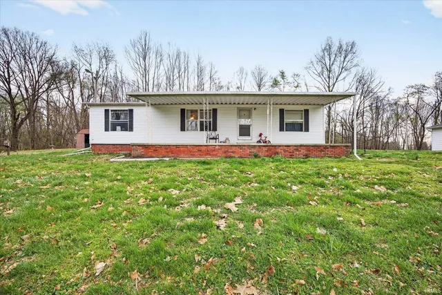 745 Vinegar Hill Rd, Bedford, IN 47421