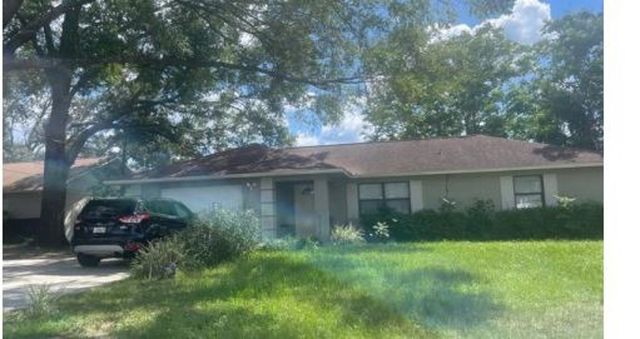 16 Teak Loop, Ocala, FL 34472