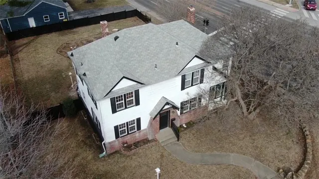 800 Valentine Rd, Kansas City, MO 64111