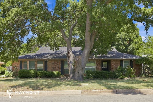 6416 Wrigley Way, Fort Worth, TX 76133