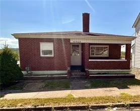 122 E  Harvey Ave, Masontown, PA 15461
