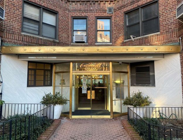 69-60 108 Street UNIT 209, Forest Hills, NY 11375