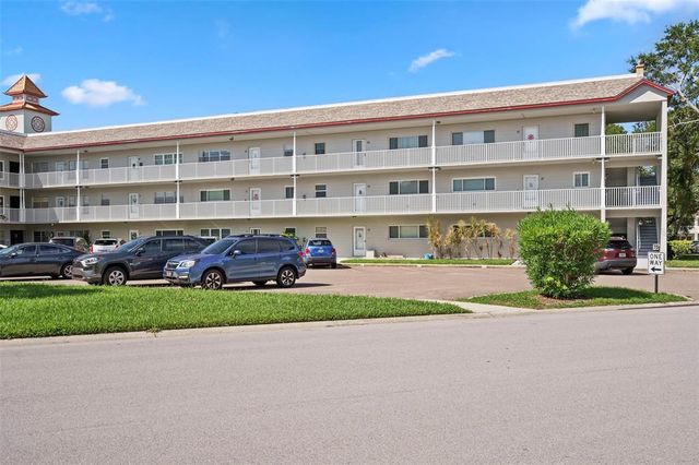 2261 Swedish Dr #57, Clearwater, FL 33763
