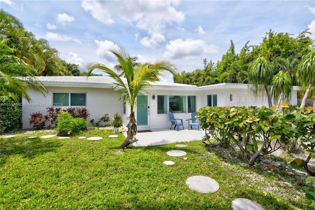 262 Bombay Ave, Lauderdale By The Sea, FL 33308