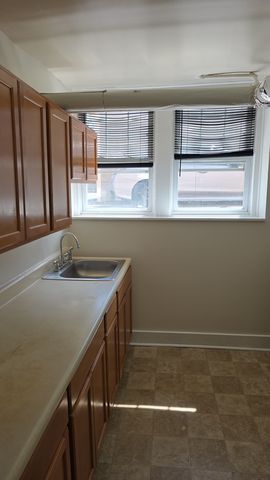 182 Elm St #B1, West Haven, CT 06516