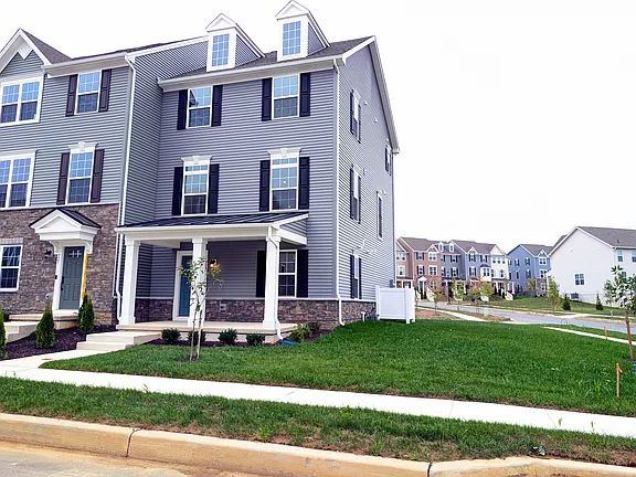723 Kalmar Ln, Middletown, DE 19709