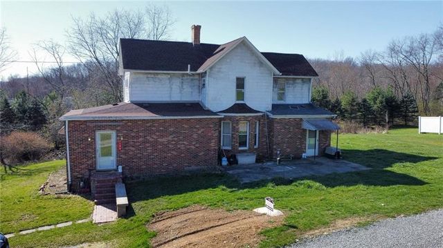108 Staples Ave, Callery, PA 16024
