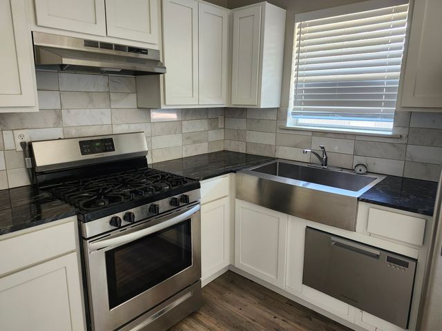 2020 Watts Rd #D, Benton, AR 72015
