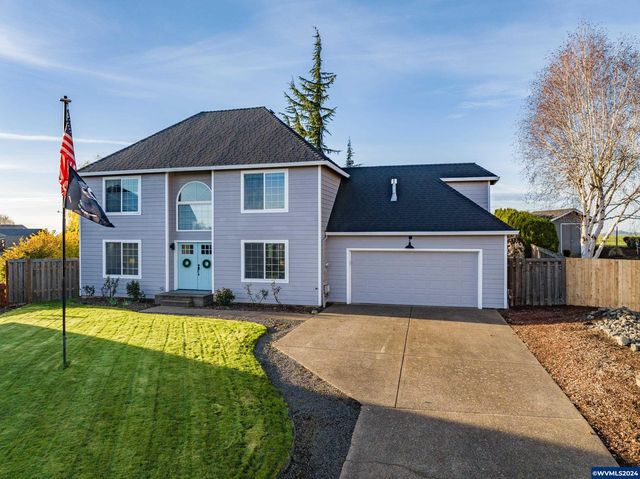 523 NW Heather Pl, Sublimity, OR 97385