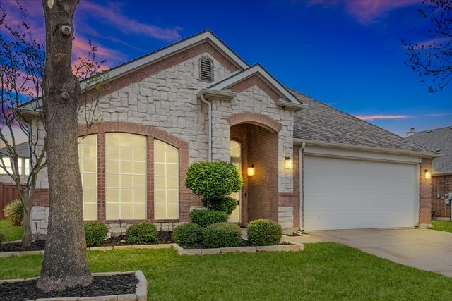 2832 S  Serrano, Grand Prairie, TX 75054