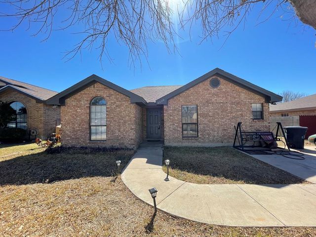 2228 Foothills St, Eagle Pass, TX 78852