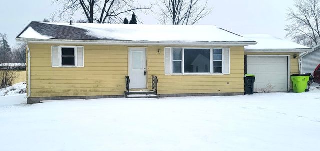 214 E  6th St, Pinconning, MI 48650