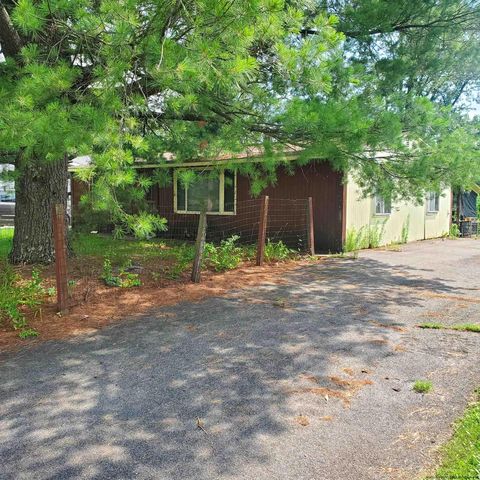6 Center Road, Saugerties, NY 12456