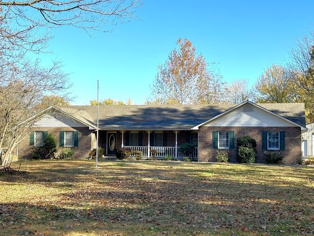 700 Cate Dr, Bloomfield, MO 63825